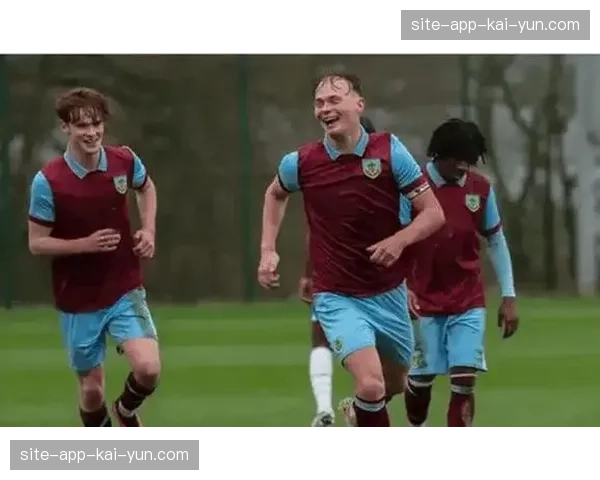 伯恩利32轮失球63个英超最多，防守端漏洞成为保级最大隐患